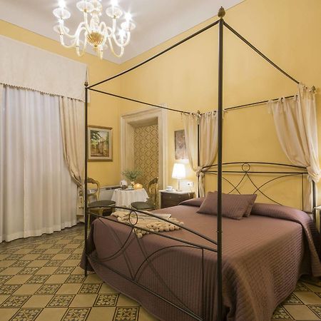 루카 La Boheme B&B 외부 사진