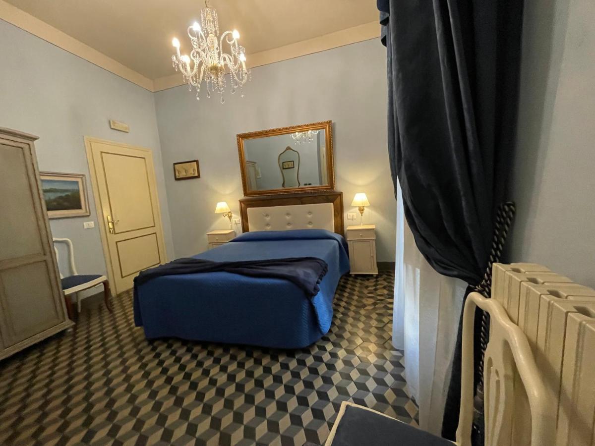 루카 La Boheme B&B 외부 사진