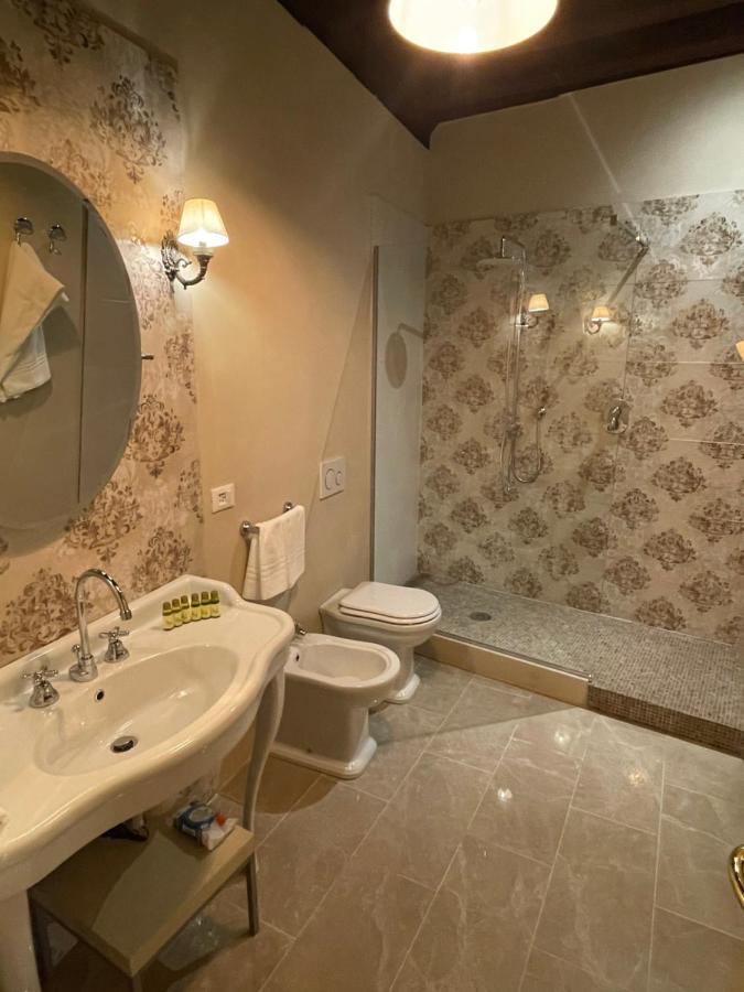 루카 La Boheme B&B 외부 사진