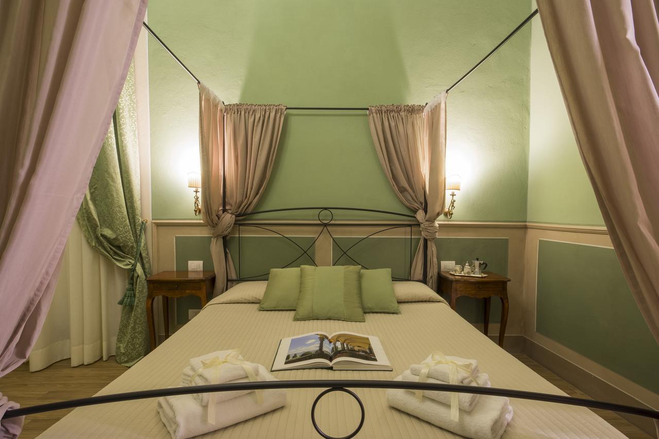 루카 La Boheme B&B 외부 사진