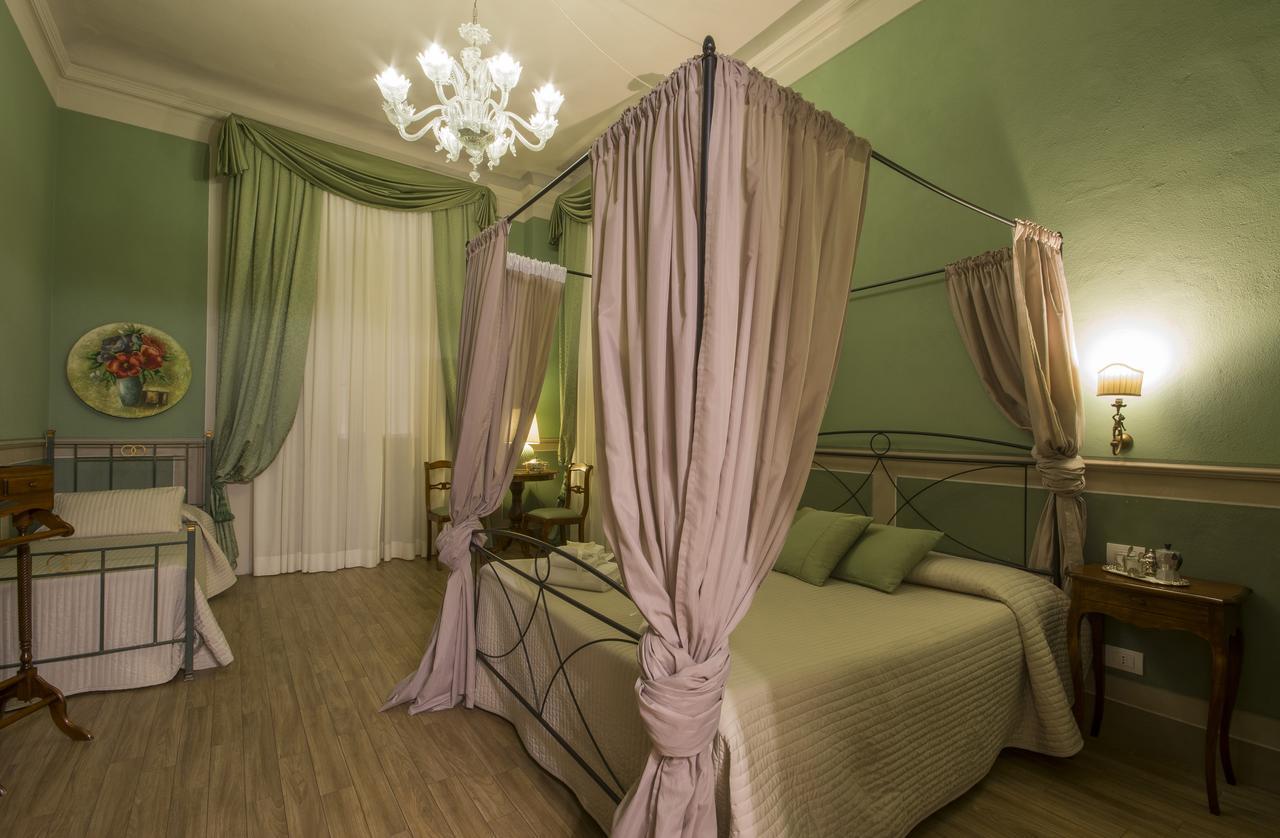루카 La Boheme B&B 외부 사진