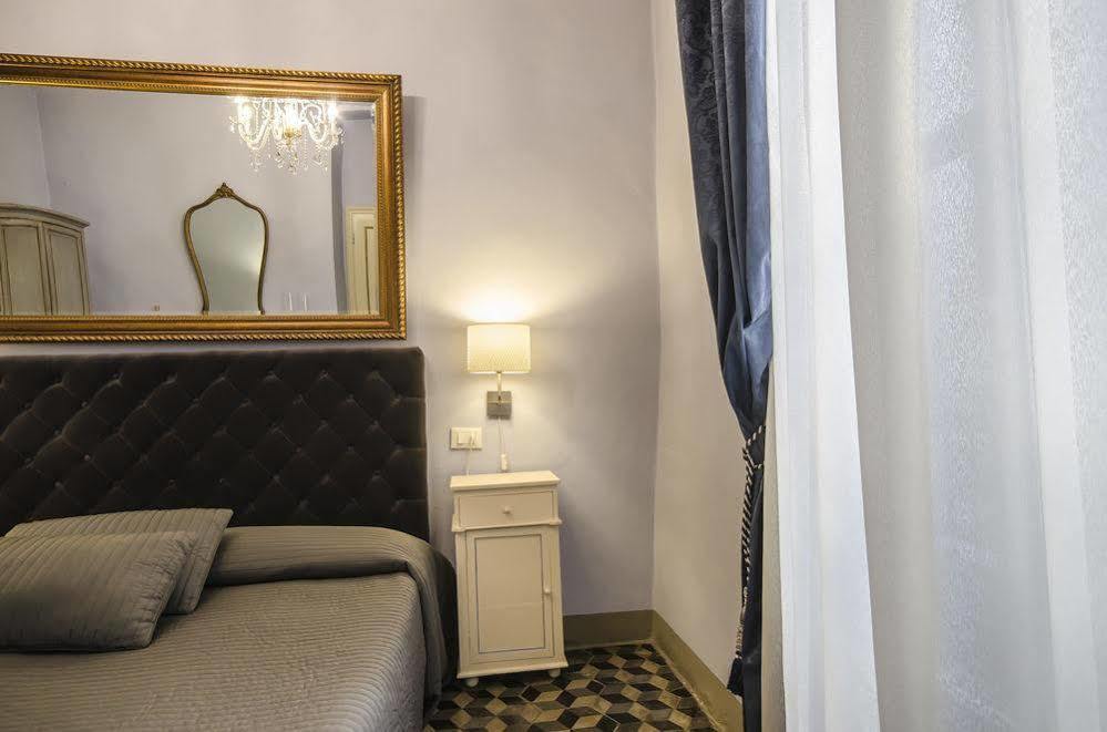 루카 La Boheme B&B 외부 사진