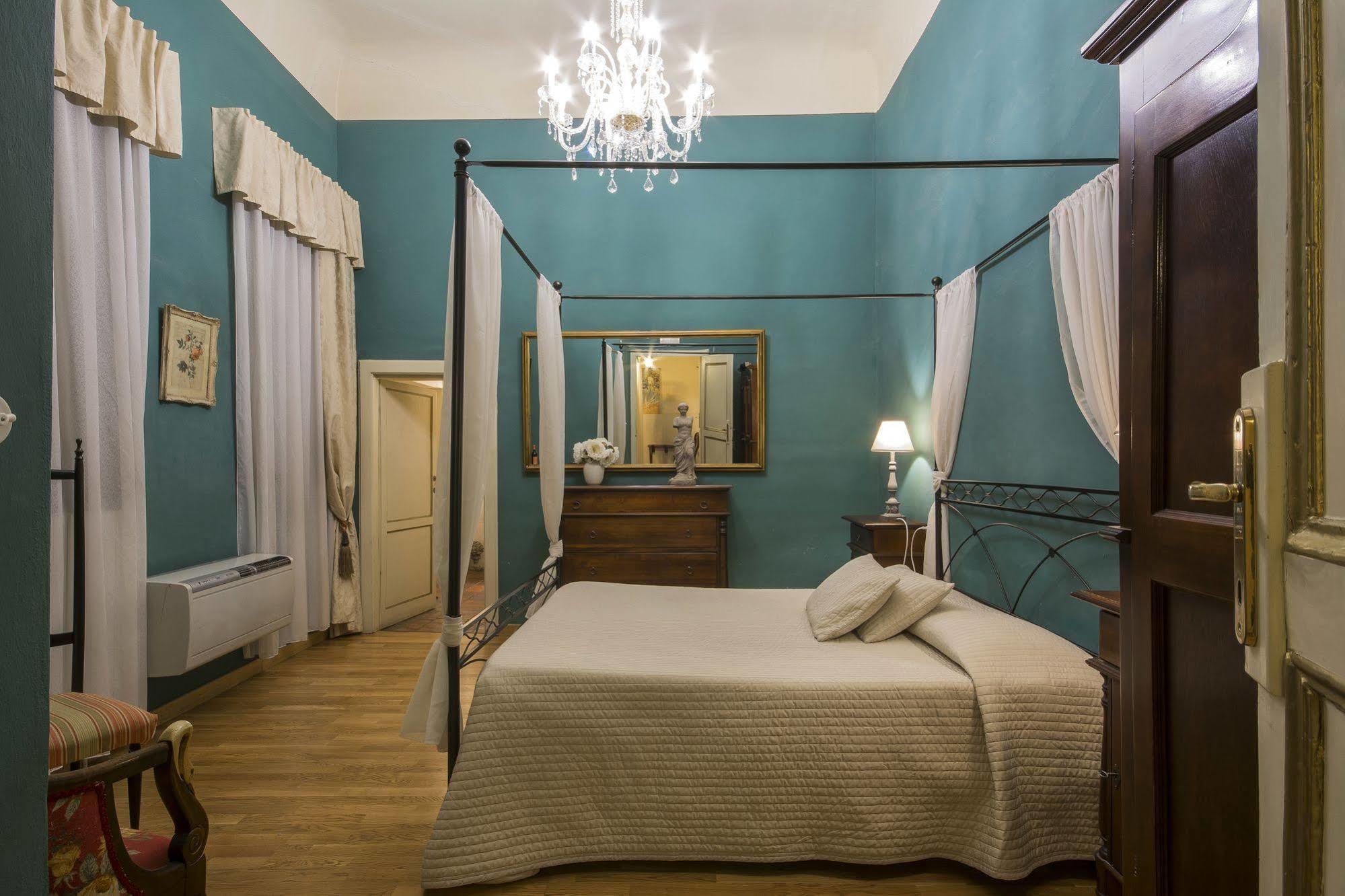 루카 La Boheme B&B 외부 사진