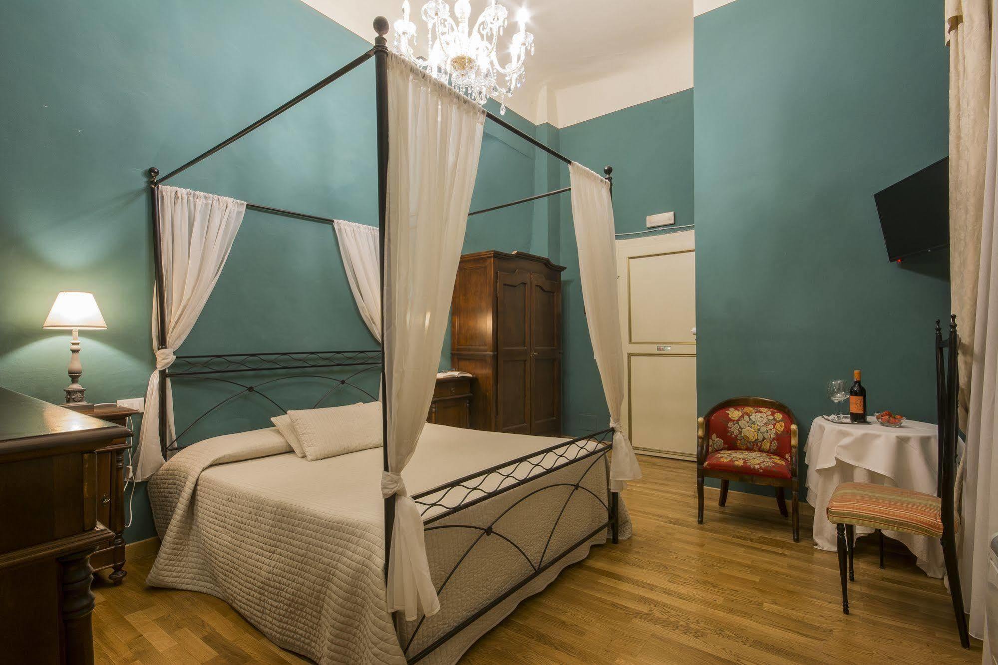 루카 La Boheme B&B 외부 사진