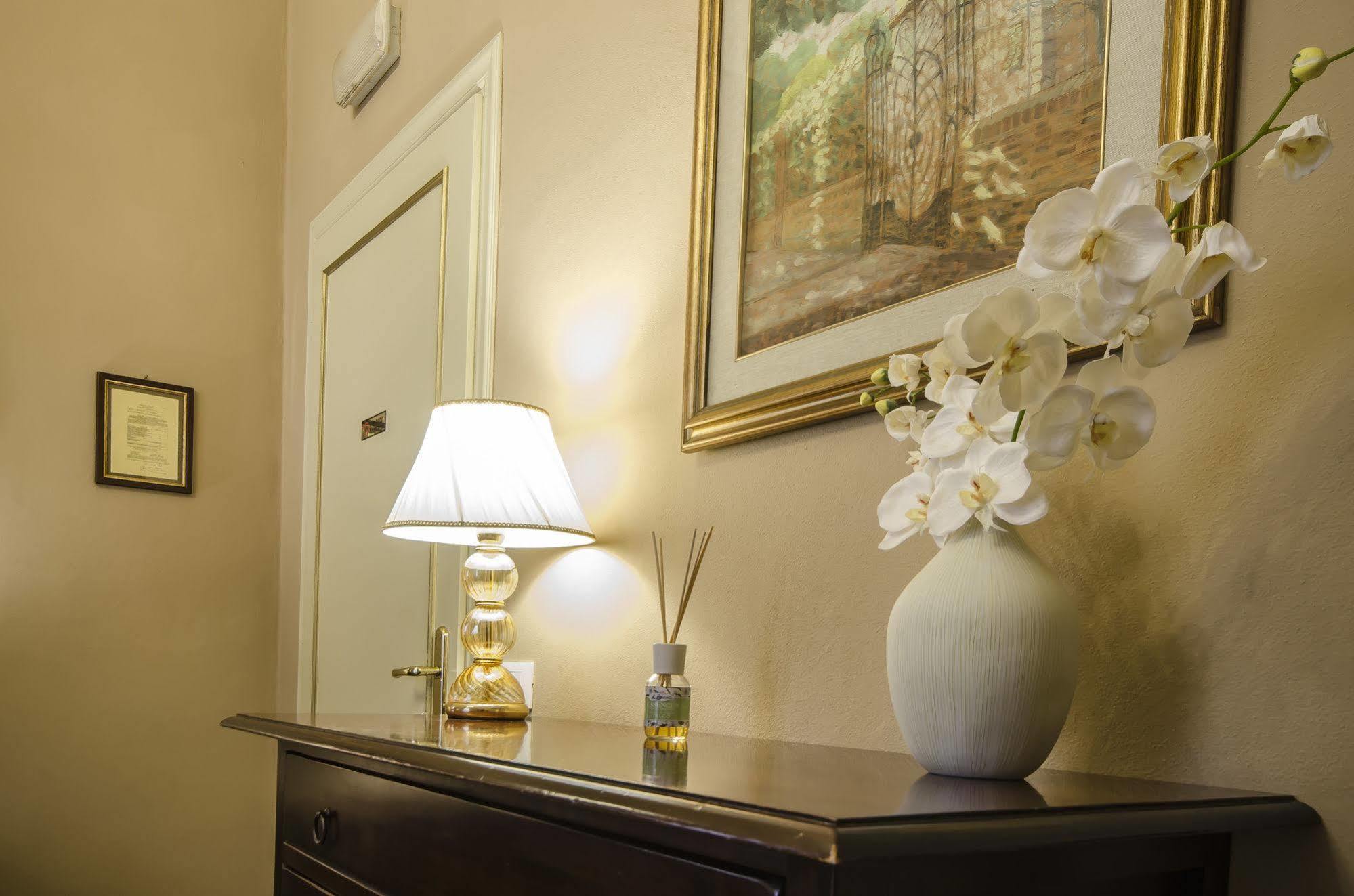 루카 La Boheme B&B 외부 사진
