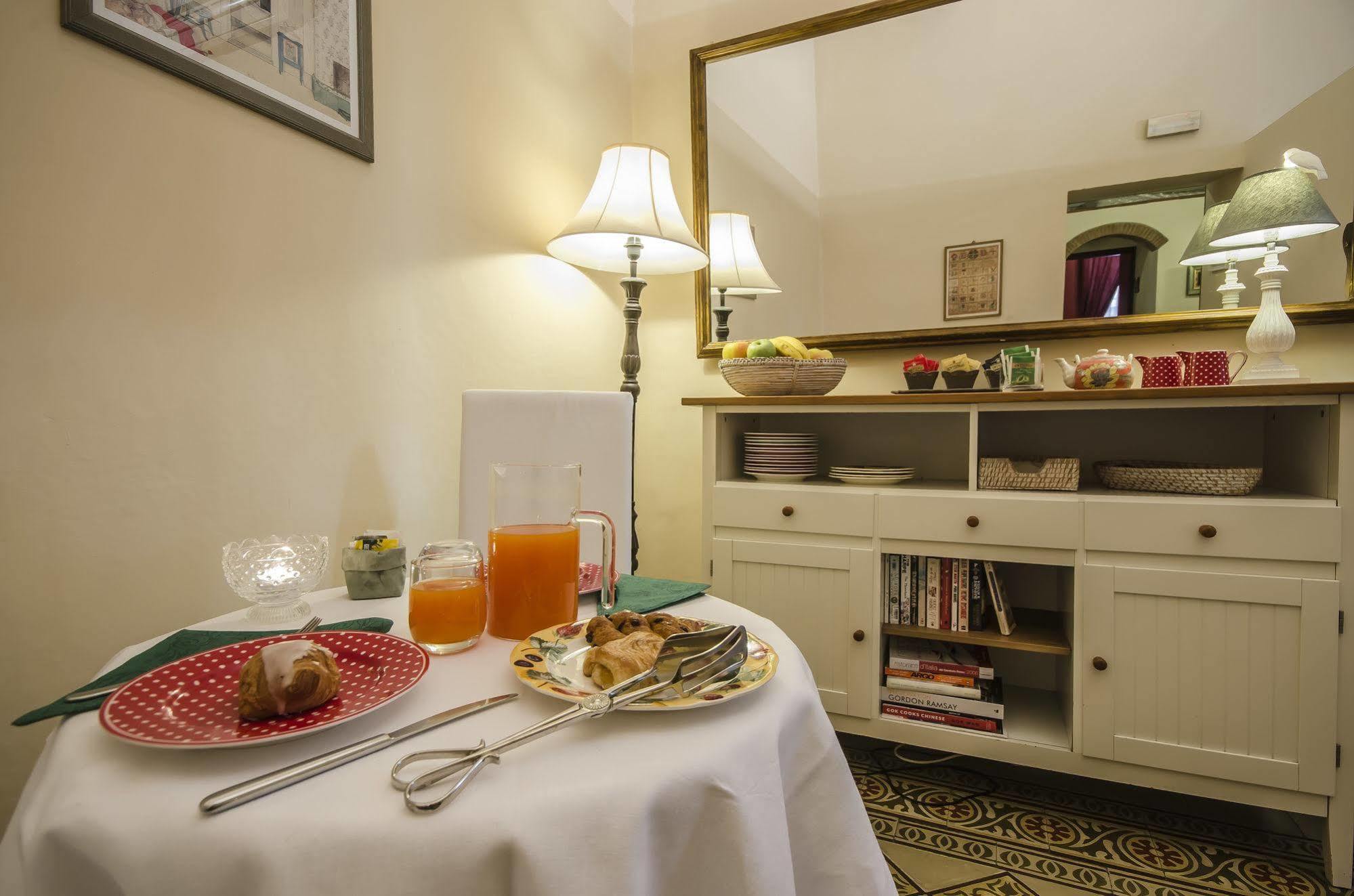 루카 La Boheme B&B 외부 사진