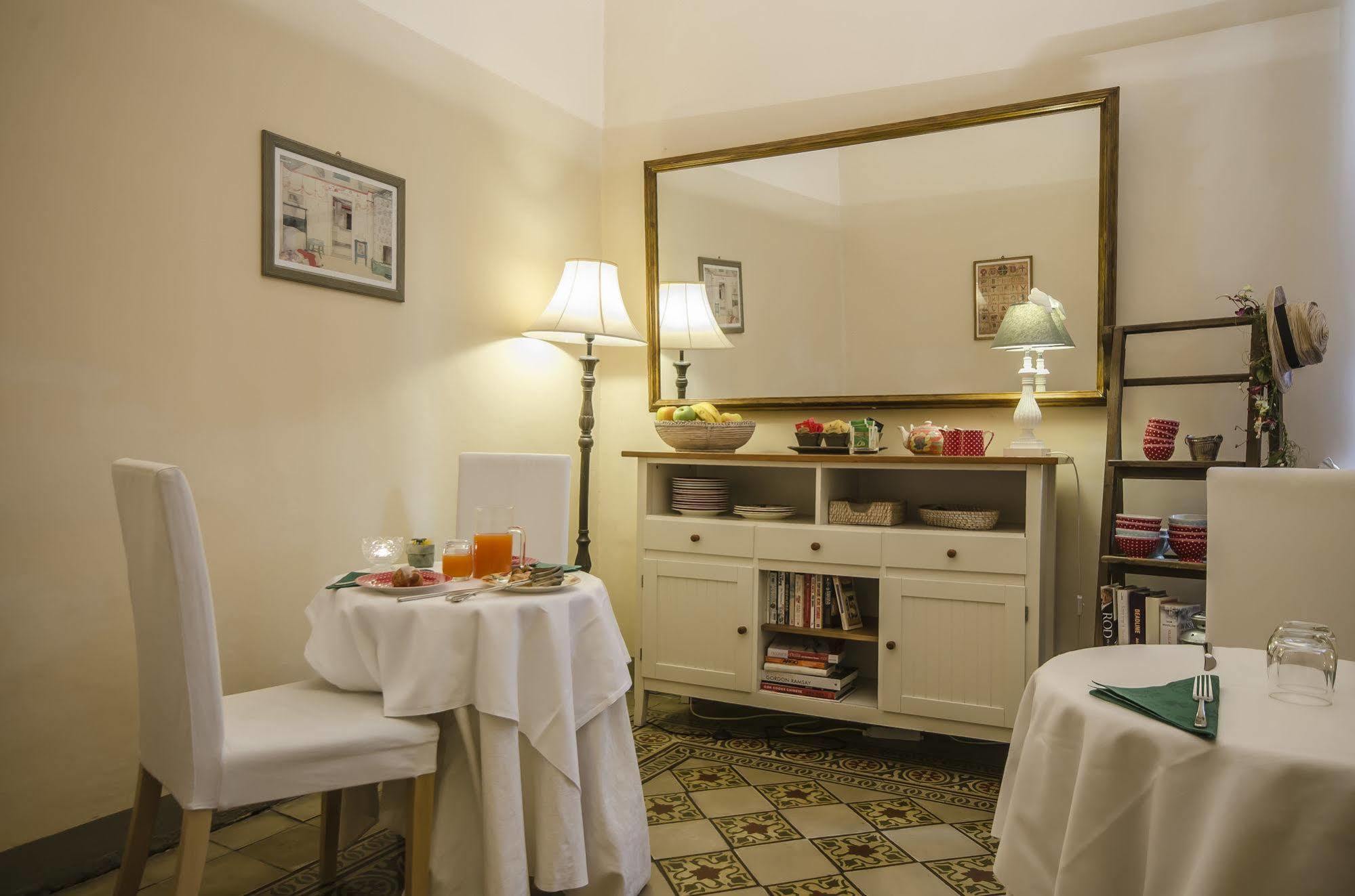 루카 La Boheme B&B 외부 사진